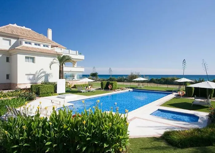 Front Line Luxury In Heaven *