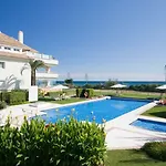 Front Line Luxury In Heaven *