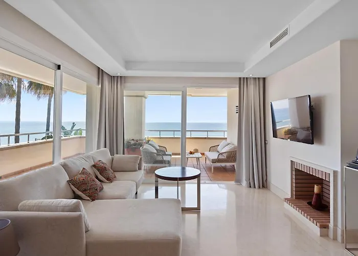 Front Line Luxury In Heaven *